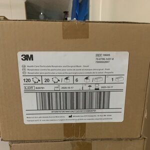 3M 1860S Small N95 Health Care Particulate Respirator & Surgical Masks 120 Total